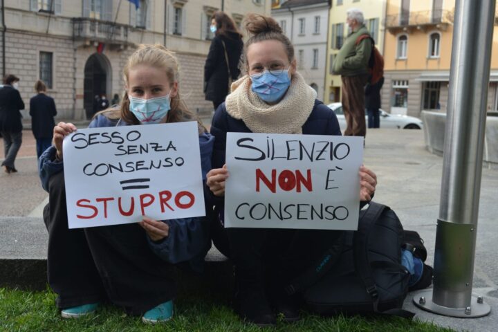 Sì