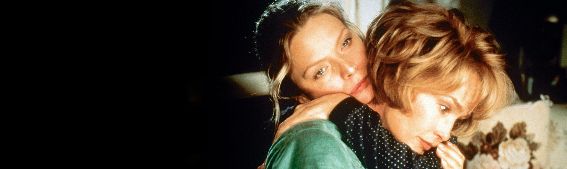 Michelle Pfeiffer e Jessica Lange in Segreti, 1997